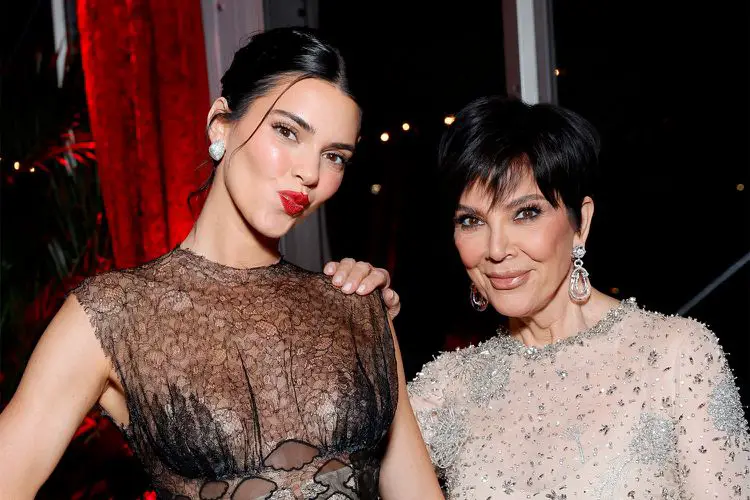 Kendall Jenner kris jenner 110324 c027fbde68a04144ba086577307c6b4e Kris Jenner Leads Heartfelt Tributes for Daughter Kendall Jenner’s 29th Birthday