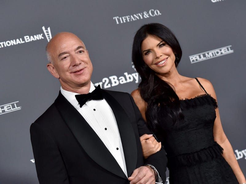 63d1573c40fbb600192b645c363985358719980138 Jeff Bezos is set to marry Lauren Sanchez in a lavish $600 million wedding in Aspen, Colorado