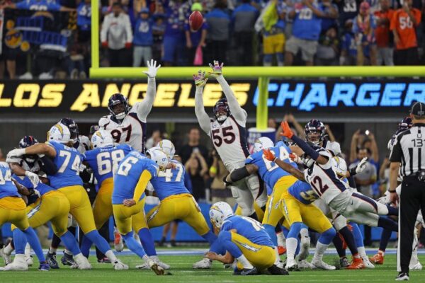 Chargers Edge Broncos 34-27, Boosting Playoff Hopes