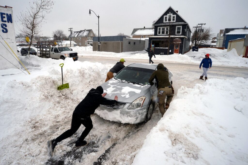 221228154422 06 winter storm 1227 buffalo8189405302665082702 Southern States Bracing for Massive Winter Storm