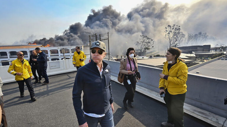 Newsom 011025 AP Jeff Gritchen California: Newsom orders investigation into hydrant water shortage during Los Angeles fires